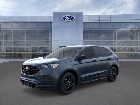 New 2024 Ford Edge SE w/ Black Appearance Package image 1