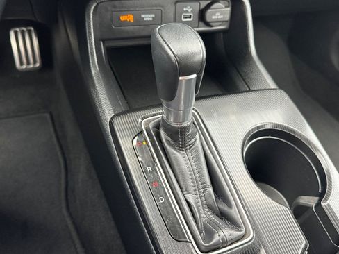 Used 2024 Honda Civic Sport image 23