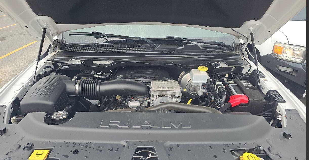 Used 2023 RAM 1500 Laramie RWD image 18