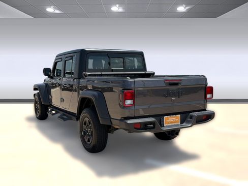 Used 2023 Jeep Gladiator Sport w/ Trailer Tow Package AWD/4WD image 3
