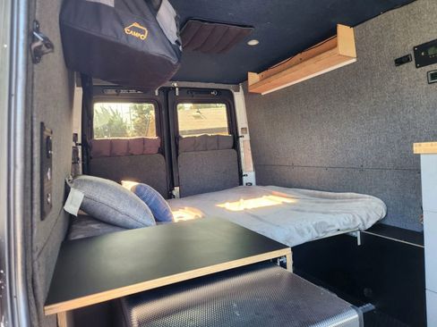 Used 2006 Dodge Sprinter 2500 w/ PWR Convenience Group RWD image 11