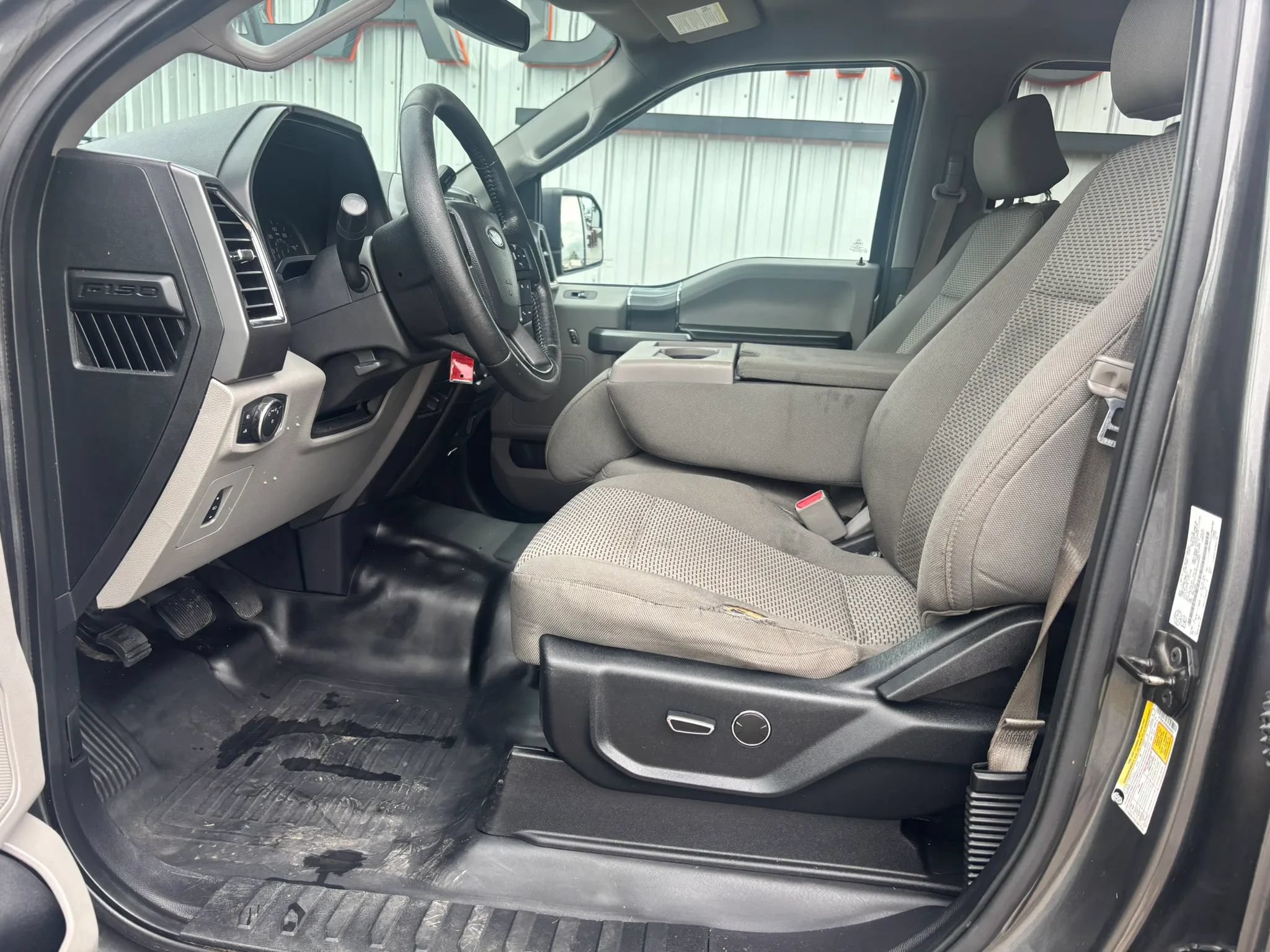 Used 2016 Ford F150 XLT w/ Equipment Group 301A Mid AWD/4WD image 18