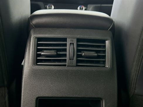 Used 2024 Mitsubishi Outlander SE FWD image 26