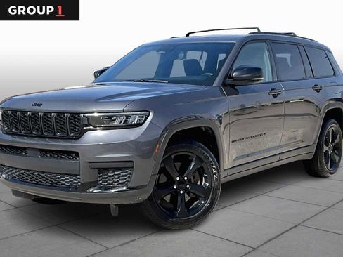 Used 2021 Jeep Grand Cherokee L Altitude image 1