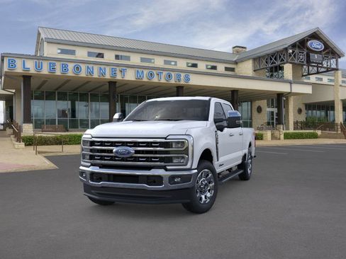 New 2026 Ford F250 Lariat w/ Chrome Package image 2