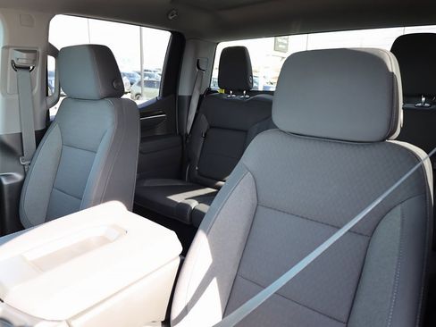 New 2026 GMC Sierra 1500 Elevation image 16