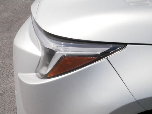 Certified 2025 Toyota Corolla LE image 16