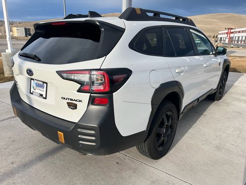 Used 2023 Subaru Outback Wilderness image 9