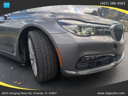 Used 2016 BMW 740i RWD image 9