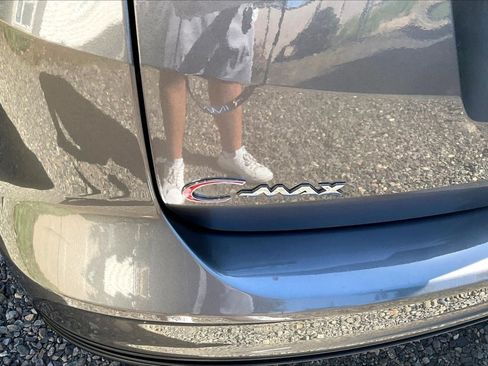 Used 2013 Ford C-MAX SE FWD image 23