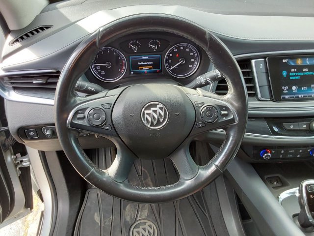 Used 2018 Buick Enclave Essence FWD image 24