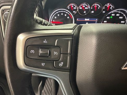 Used 2022 Chevrolet Silverado 2500 LT w/ Convenience Package image 36