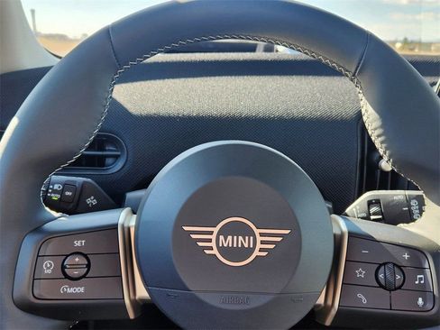 Used 2025 MINI Cooper S image 13