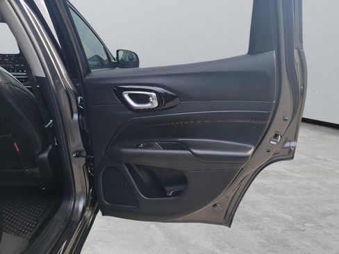 Used 2022 Jeep Compass Trailhawk image 31