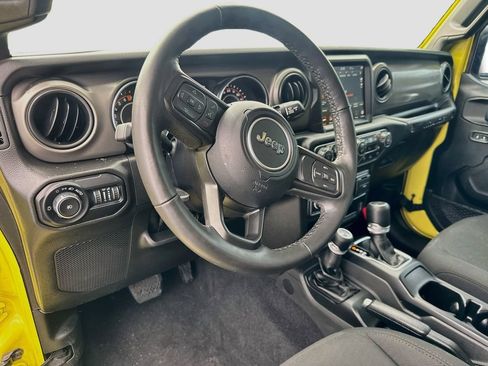 Certified 2022 Jeep Wrangler Unlimited Sport AWD/4WD image 10