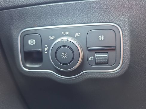Used 2024 Mercedes-Benz GLA 250 image 21