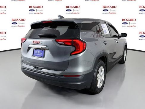 Used 2020 GMC Terrain SLE w/ LPO, Floor Liner Package FWD image 8