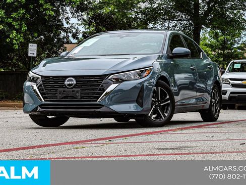 Used 2025 Nissan Sentra SV FWD image 3