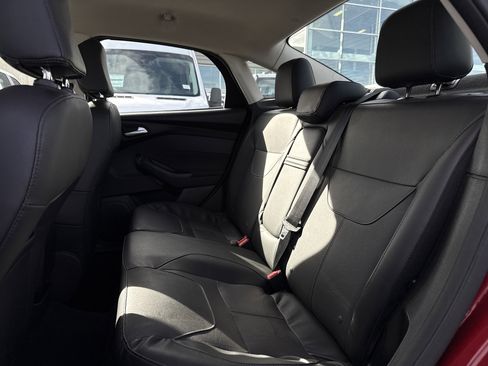 Used 2015 Ford Focus SE w/ Equipment Group 201A image 25