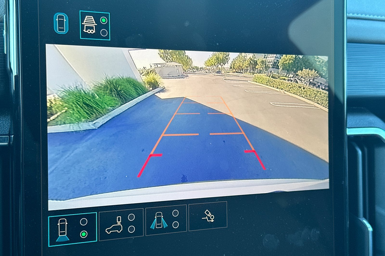 Used 2026 GMC Acadia Elevation FWD image 27