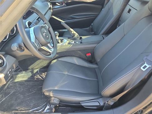 New 2025 MAZDA MX-5 Miata RF Grand Touring image 16