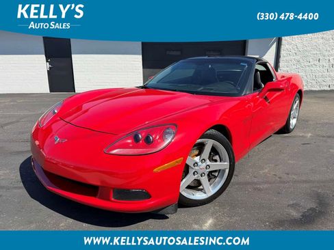 Used 2006 Chevrolet Corvette Coupe w/ Preferred Equipment Group image 1