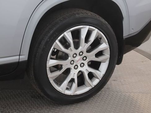 Used 2024 GMC Acadia Denali w/ Super Cruise Package AWD/4WD image 14