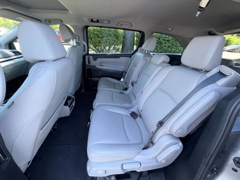 Used 2023 Honda Odyssey EX-L image 24