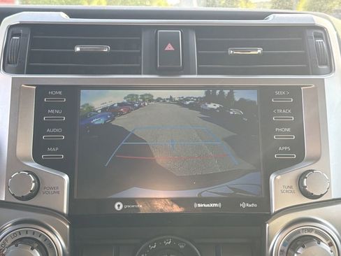 Used 2024 Toyota 4Runner SR5 Premium AWD/4WD image 28