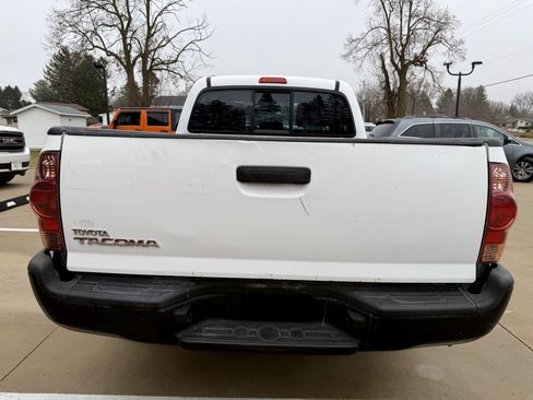 Used 2014 Toyota Tacoma 2WD Regular Cab image 6