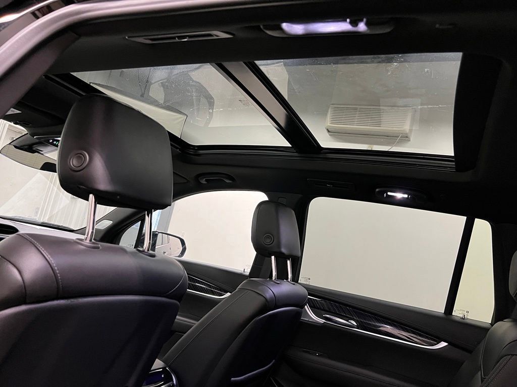 Certified 2024 Cadillac XT6 Premium Luxury w/ LPO, Floor Liner Package AWD/4WD image 6