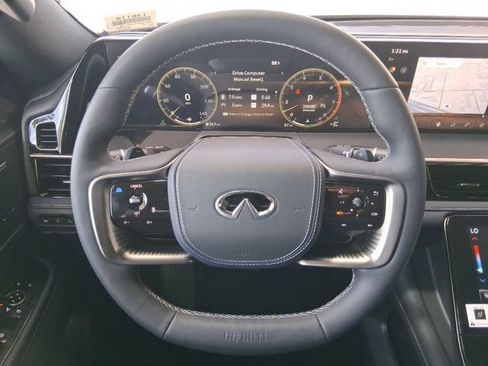 New 2026 INFINITI QX80 4WD w/ Sport Exterior Package image 11