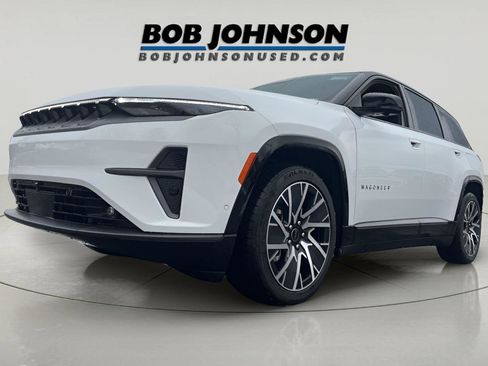 Used 2025 Jeep Wagoneer S Limited image 3