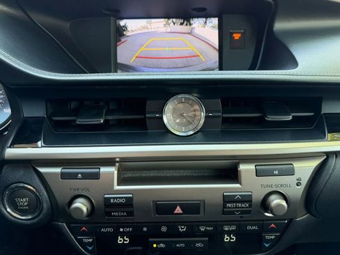 Used 2016 Lexus ES 350 FWD image 17