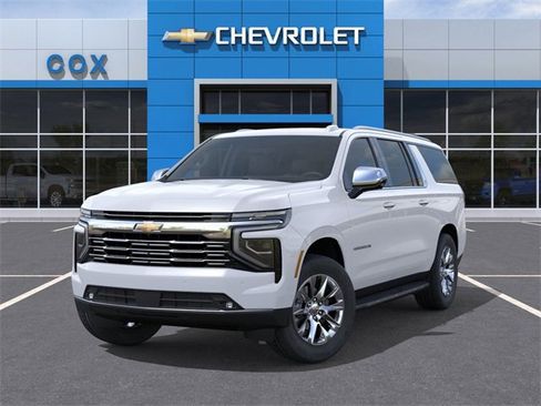 New 2026 Chevrolet Suburban Premier image 6