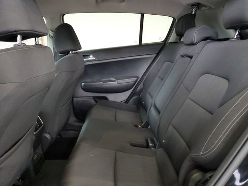 Used 2022 Kia Sportage LX FWD image 15