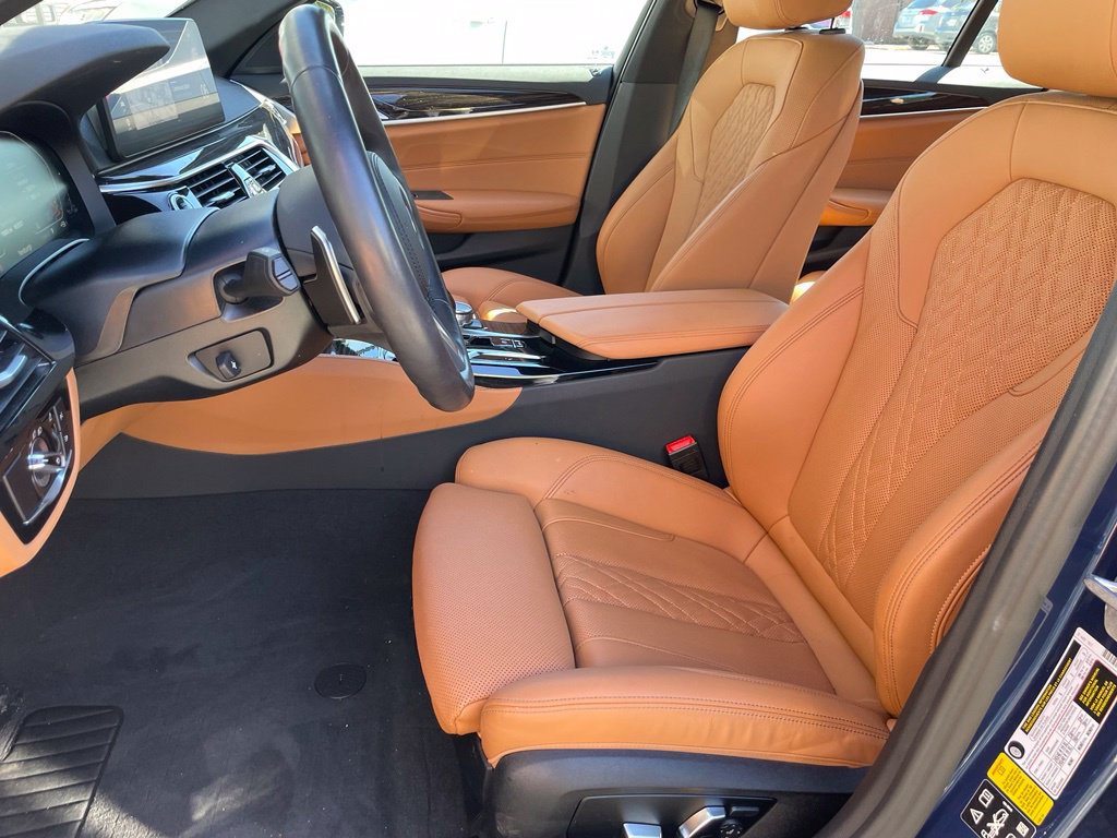 Used 2023 BMW 530i xDrive w/ M Sport Package AWD/4WD image 6