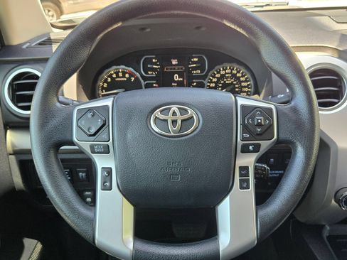 Used 2019 Toyota Tundra SR5 w/ SR5 Upgrade Package AWD/4WD image 20