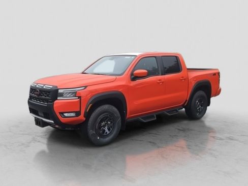 New 2025 Nissan Frontier PRO-4X image 2