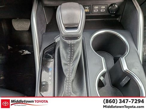 Used 2025 Toyota Highlander XLE AWD/4WD image 27