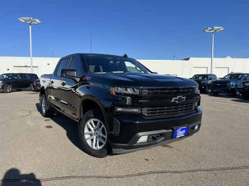 Used 2020 Chevrolet Silverado 1500 RST w/ All-Star Edition image 2