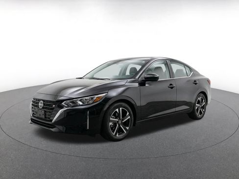 Used 2025 Nissan Sentra SV FWD image 3