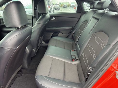 Used 2021 Kia Forte GT-Line w/ GT-Line Premium Package image 13