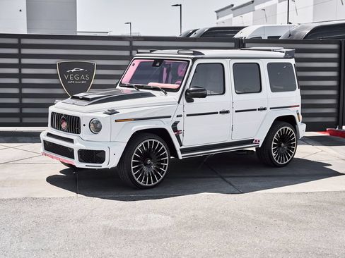Used 2023 Mercedes-Benz G 63 AMG 4MATIC w/ AMG Night Package Plus image 5