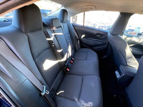 Used 2023 Toyota Corolla LE image 20