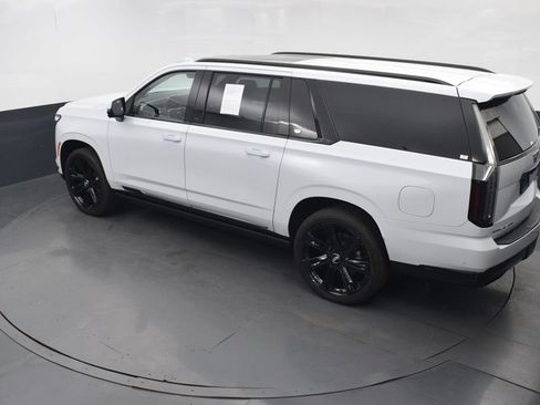Certified 2026 Cadillac Escalade ESV Sport w/ Touring Package AWD/4WD image 48