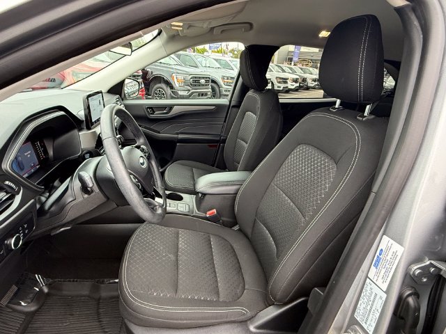 Certified 2024 Ford Escape Active AWD/4WD image 6