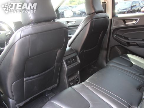 Used 2022 Ford Edge Titanium AWD/4WD image 21
