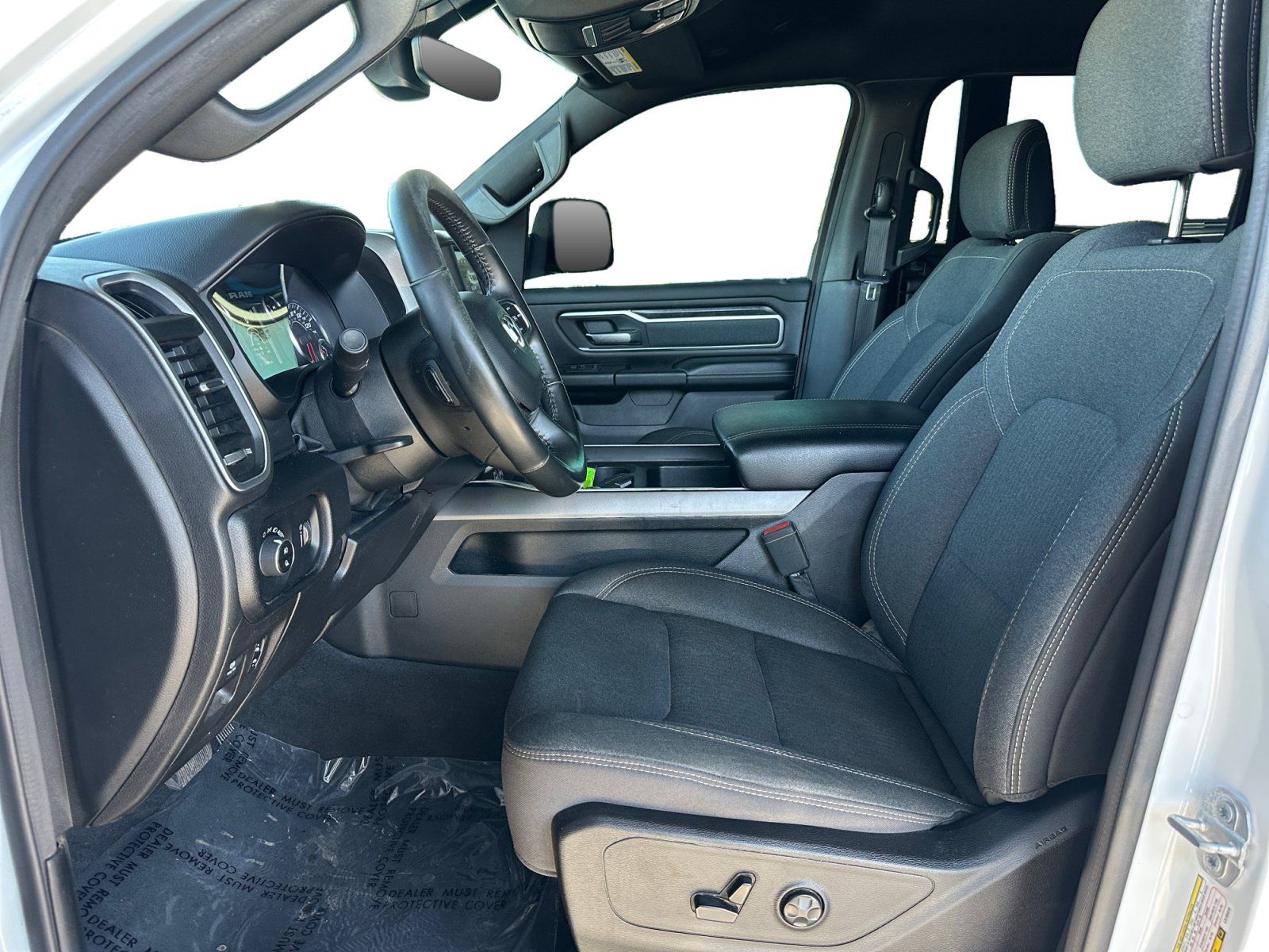 Used 2020 RAM 1500 2WD Crew Cab image 9