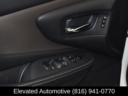 Used 2021 Nissan Murano SL AWD/4WD image 16